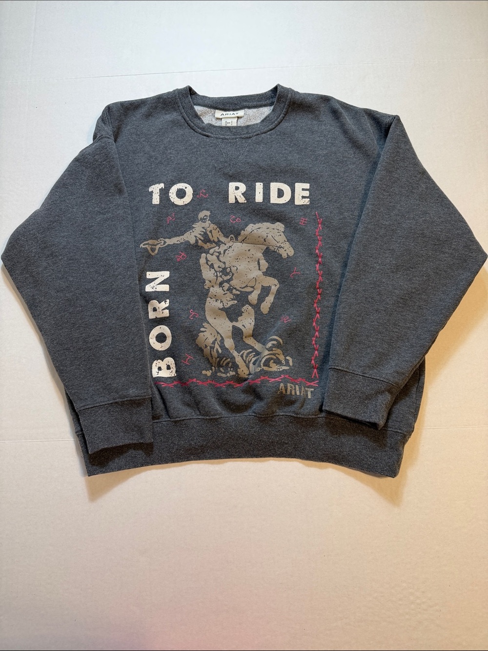 ARIAT OVERSIZED BORN TO RIDE SWEATSHIRT
